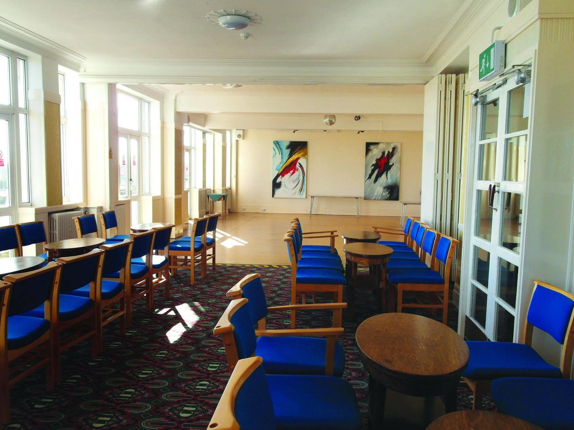County Hotel Skegness Exteriör bild